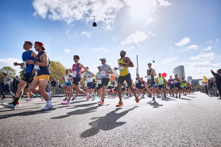 How Do Marathon Runners Breathe